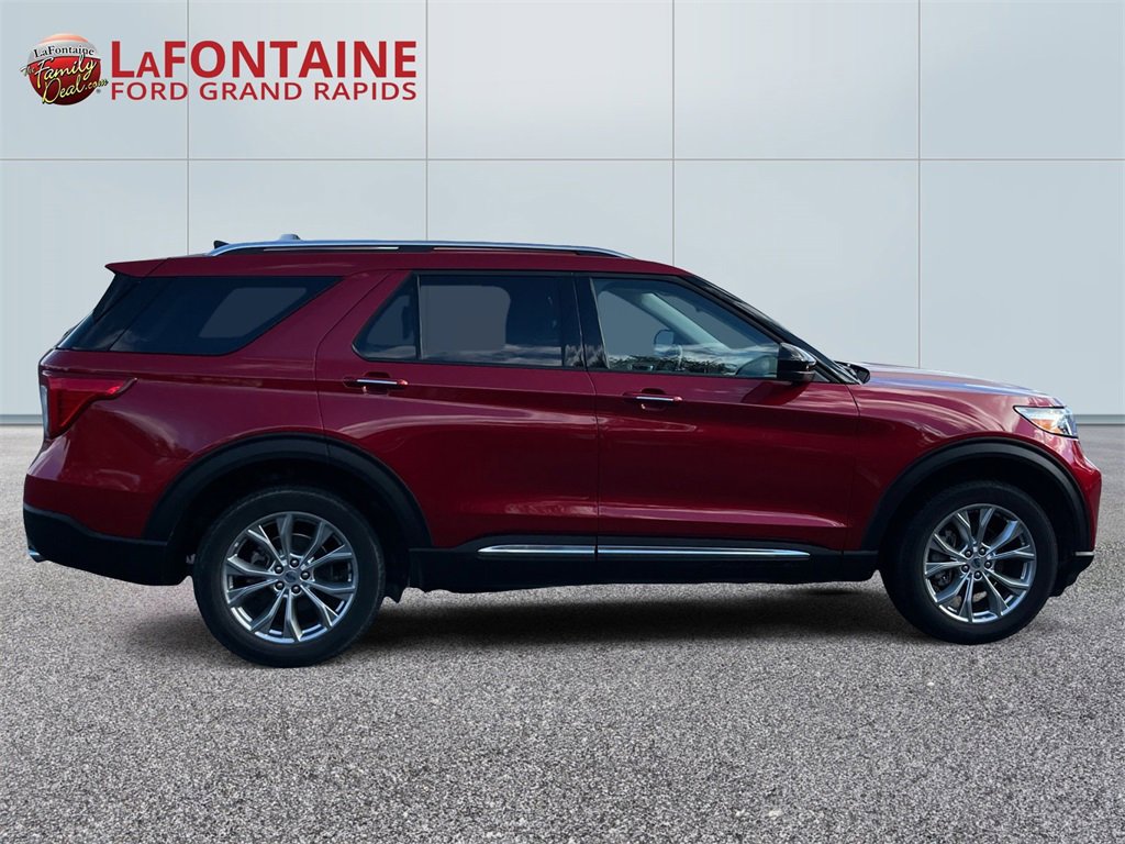 Used 2024 Ford Explorer Limited image 8