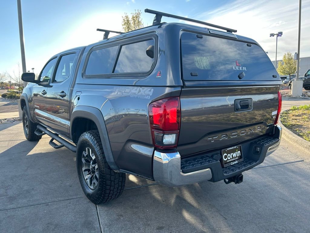 Used 2018 Toyota Tacoma TRD Off-Road image 5
