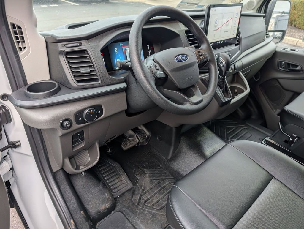 New 2026 Ford Transit 250 148 Medium Roof w/ Load Area Protection Package image 17