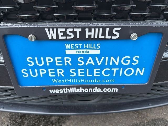 Used 2018 Chrysler 300 S w/ 300S Premium Group AWD/4WD image 5