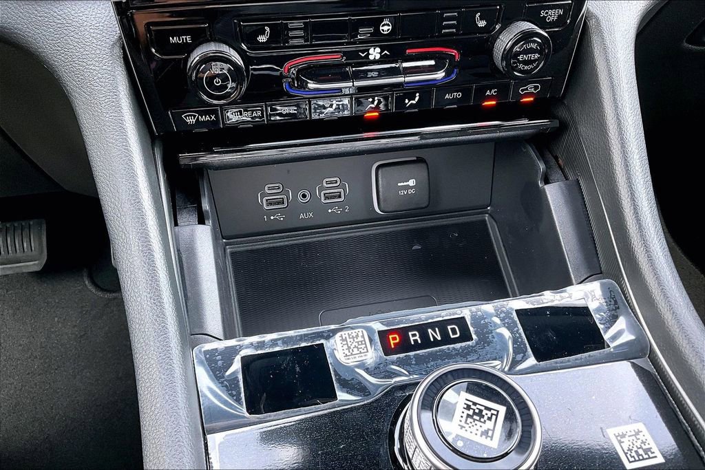 New 2026 Jeep Grand Cherokee L Laredo AWD/4WD image 12