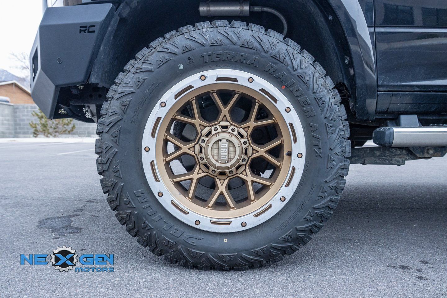 Used 2018 RAM 3500 Laramie w/ Sport Appearance Group image 46