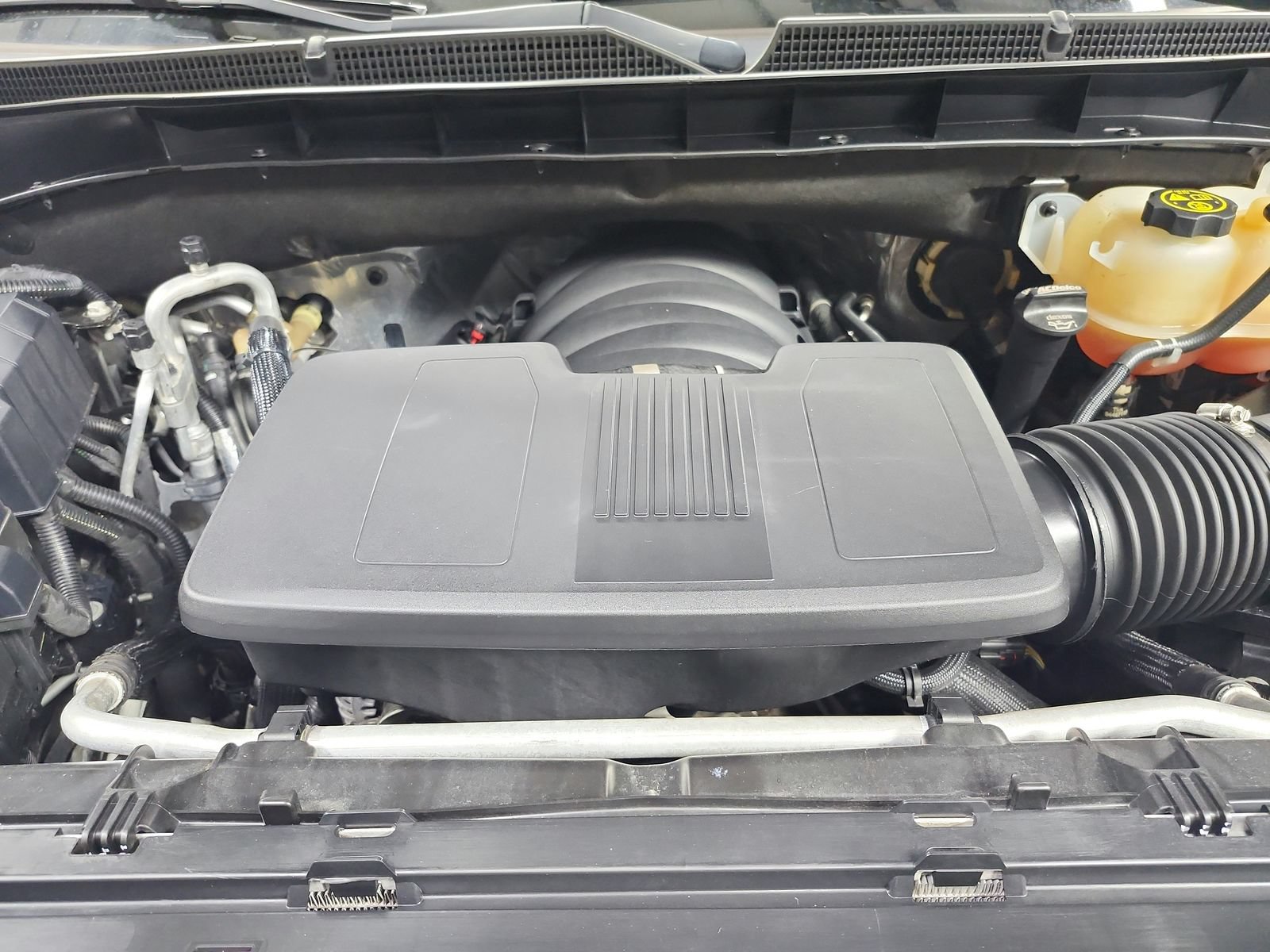 Used 2021 GMC Yukon XL Denali AWD/4WD image 17