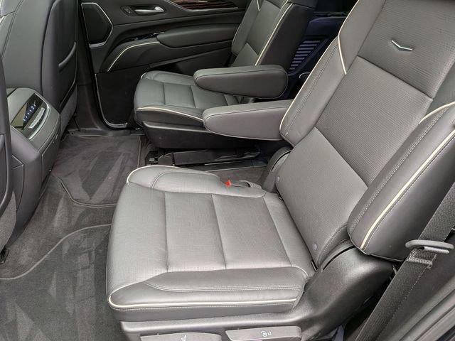 Certified 2024 Cadillac Escalade Premium Luxury image 22