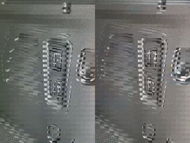 New 2026 GMC Acadia Denali w/ Super Cruise Package image 19