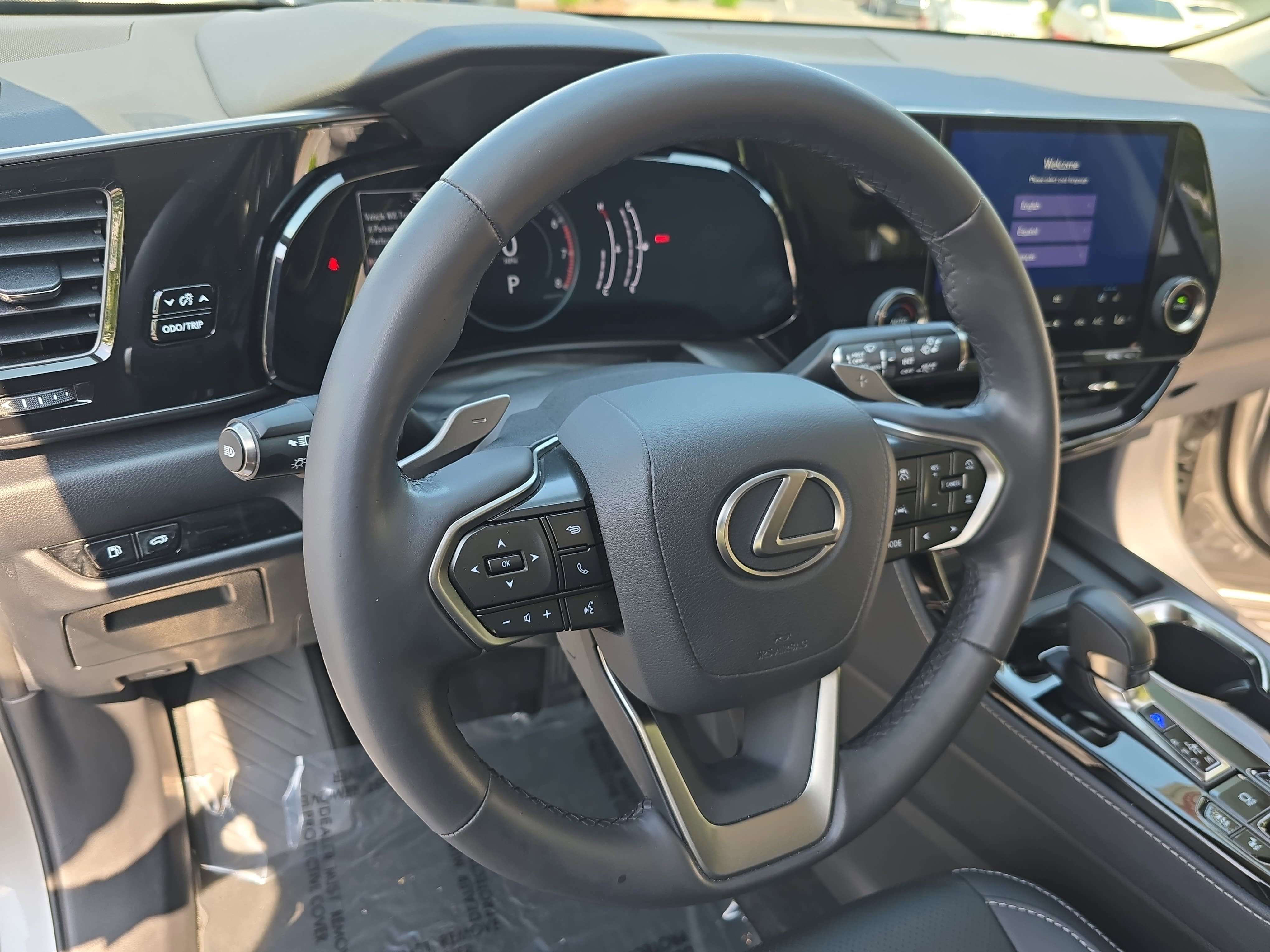 Used 2023 Lexus NX 350 AWD image 16