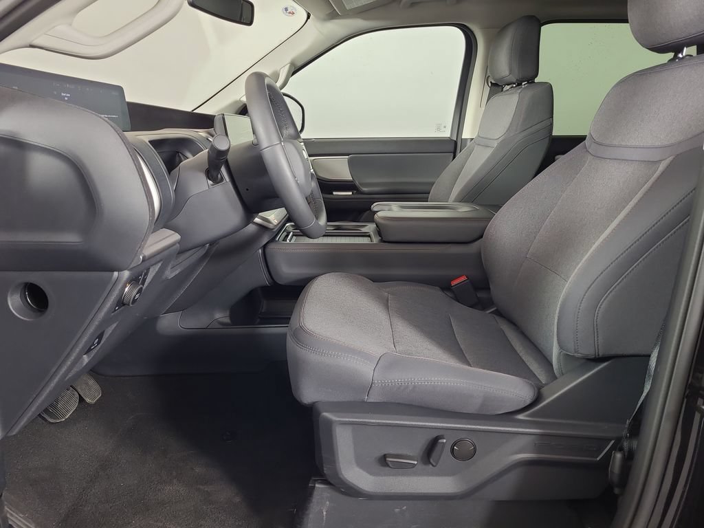 Used 2025 Ford Expedition Max Active AWD/4WD image 18