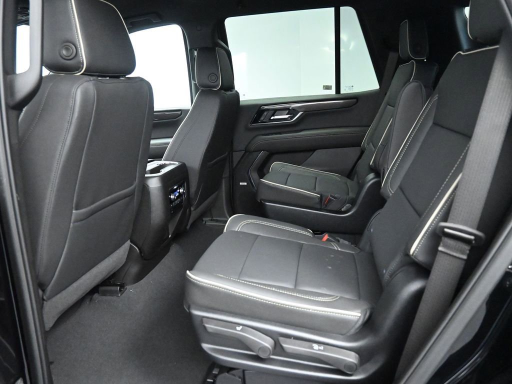 New 2026 GMC Yukon Elevation image 16