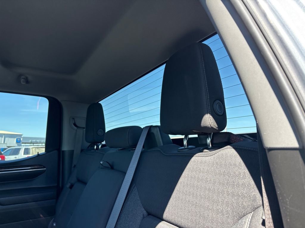 Used 2023 GMC Sierra 1500 Elevation image 26