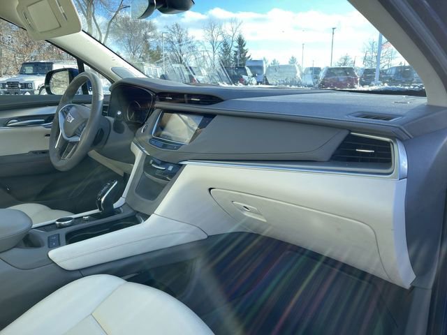 Used 2024 Cadillac XT5 Premium Luxury w/ LPO, Floor Liner Package image 31