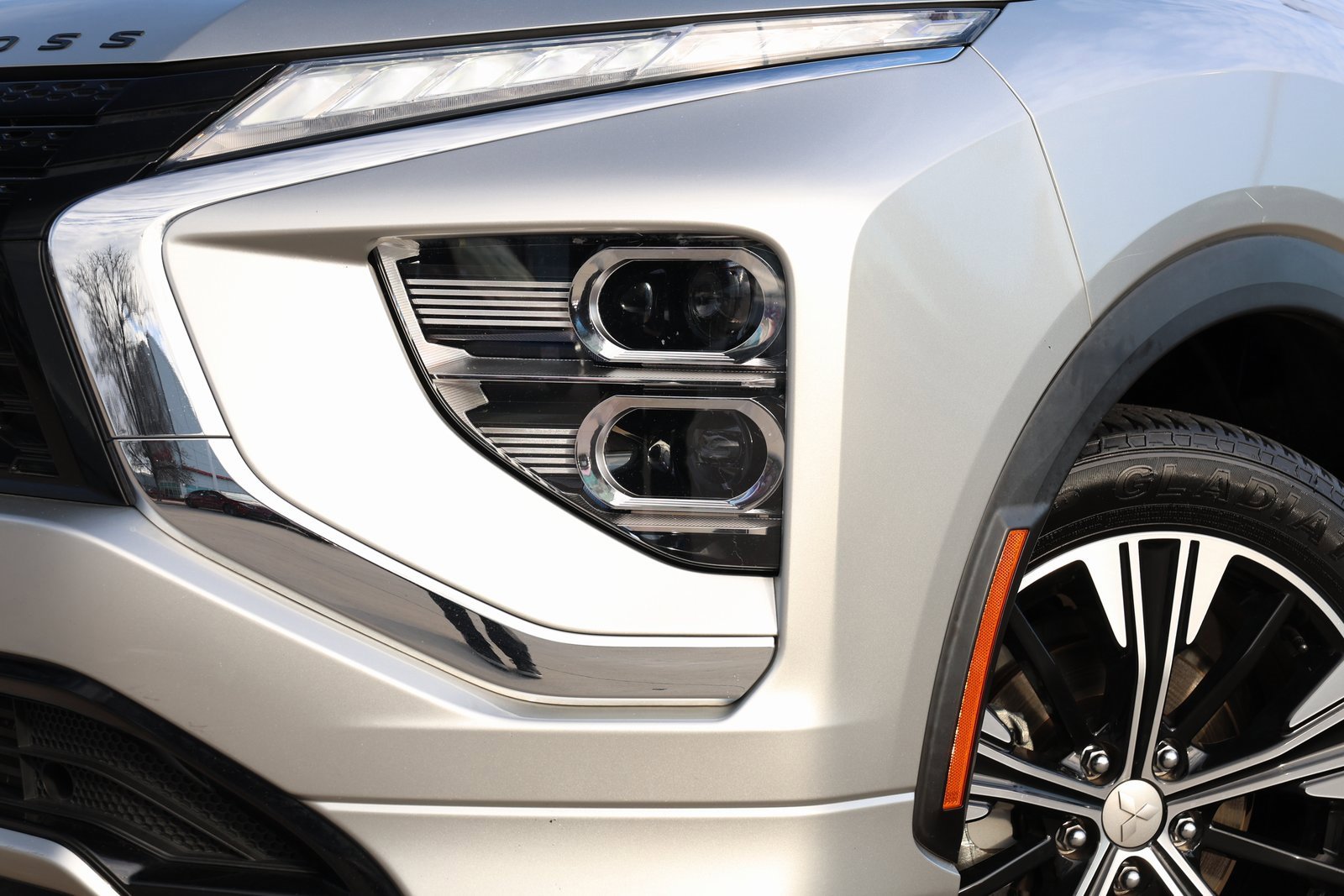 Used 2022 Mitsubishi Eclipse Cross SE image 13