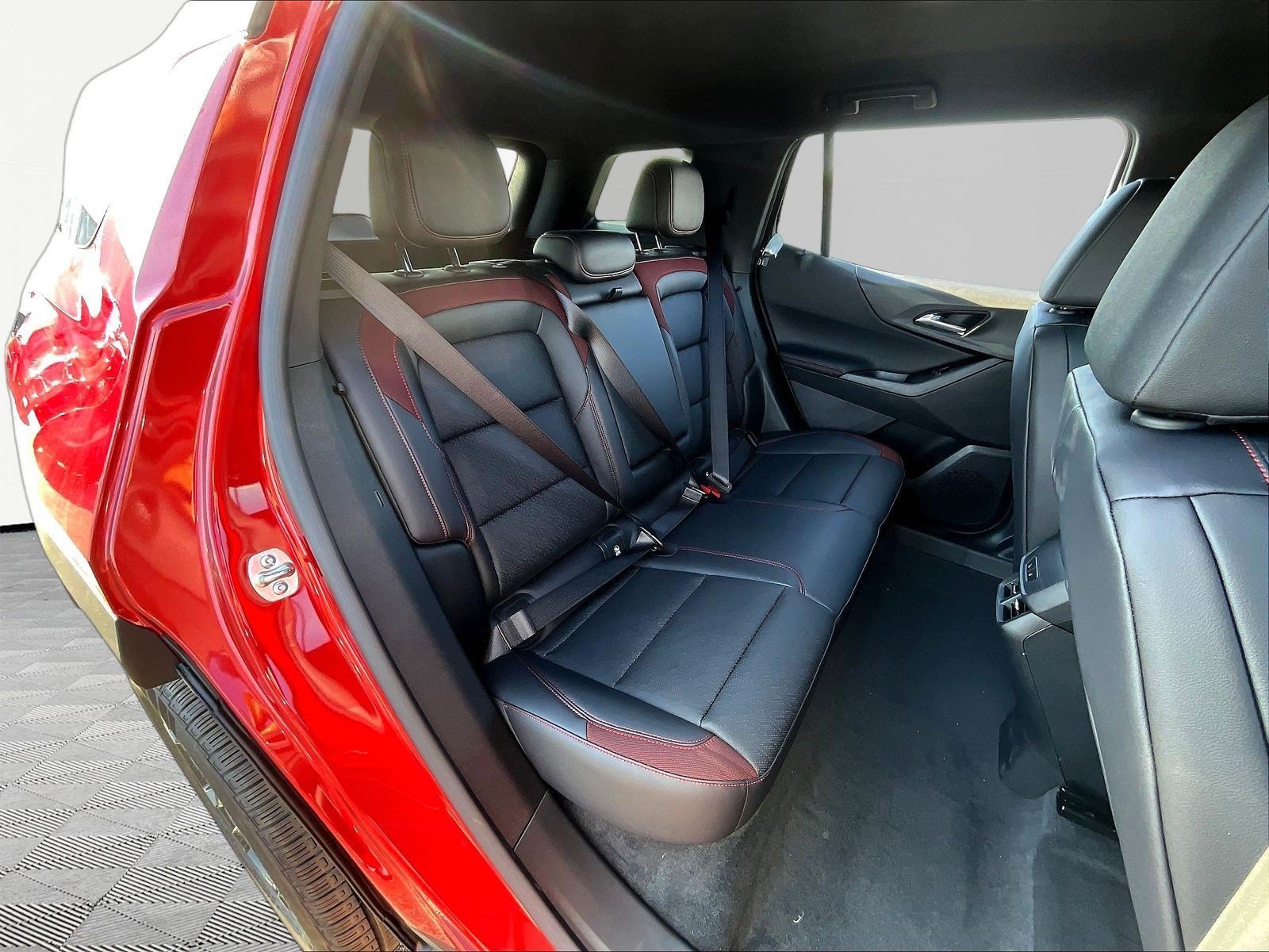 New 2027 Chevrolet Equinox RS FWD image 20