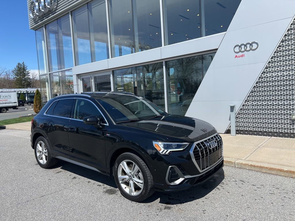 Used 2020 Audi Q3 2.0T Prestige w/ Prestige Package image 7