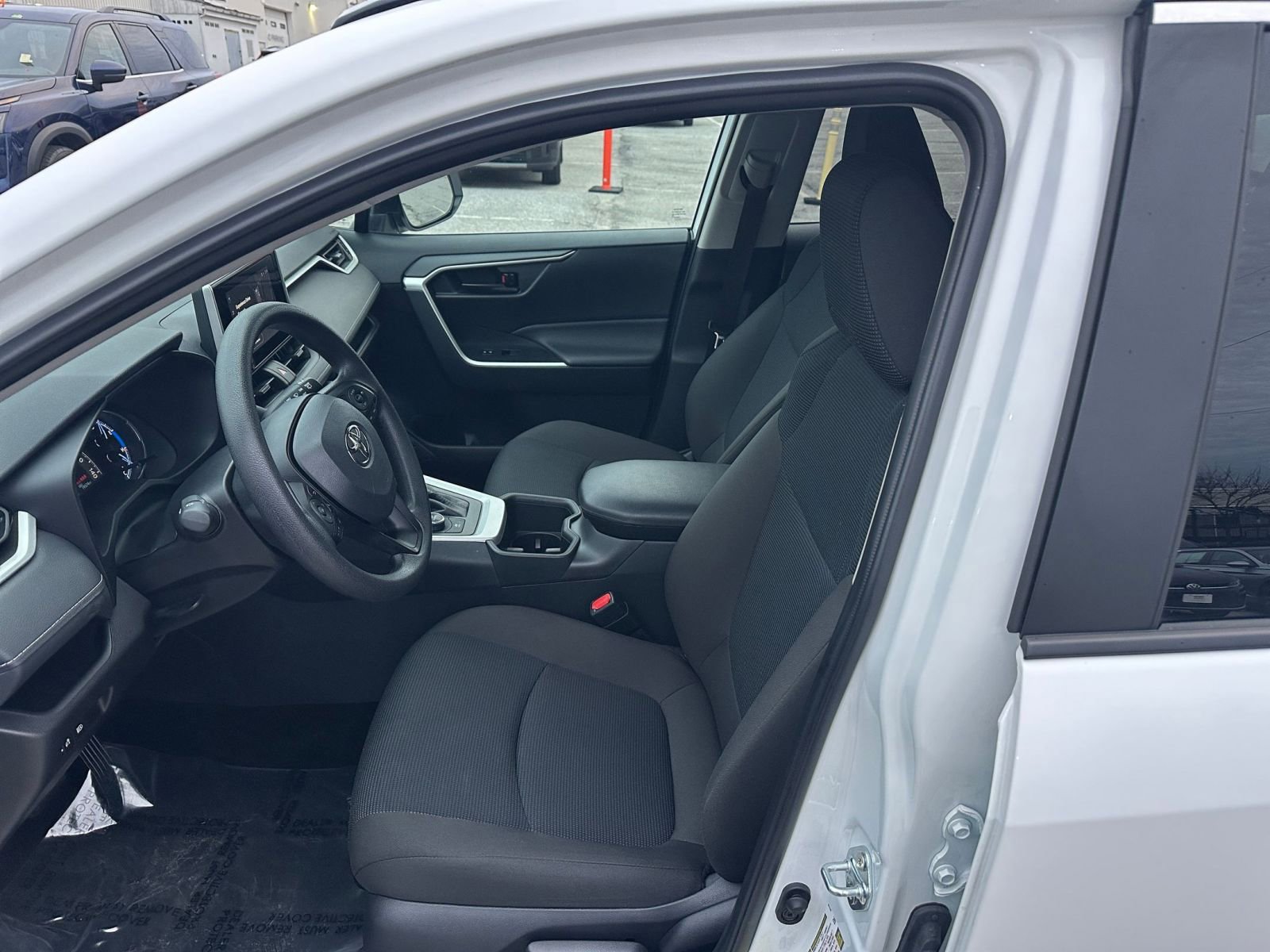 Used 2025 Toyota RAV4 LE image 25