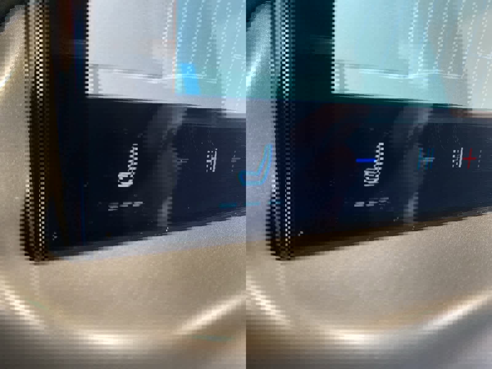 Used 2025 Ford Escape SE image 24