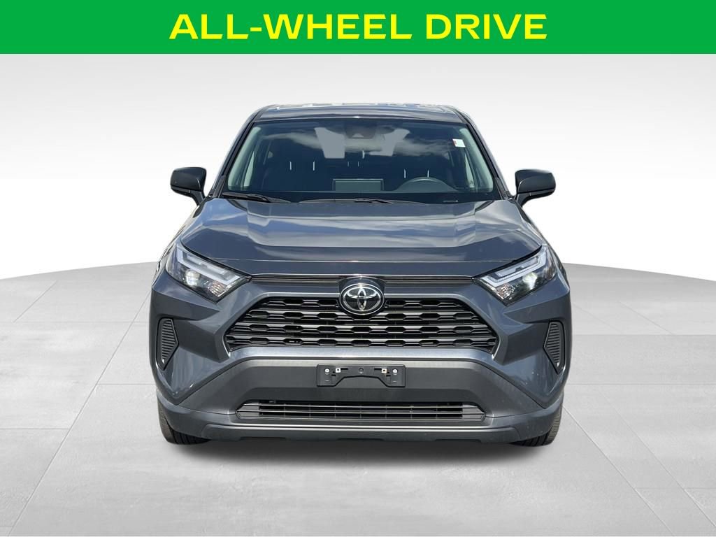 Used 2023 Toyota RAV4 LE image 3