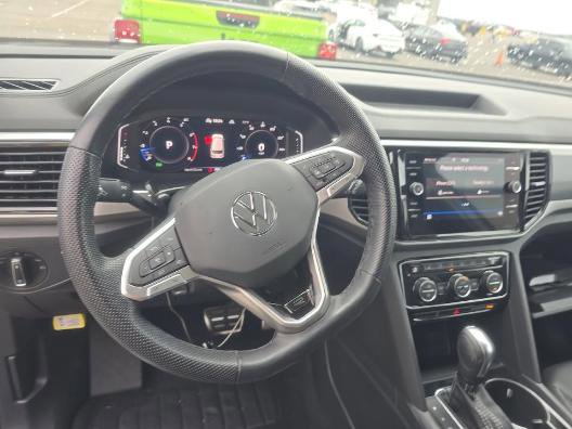 Used 2023 Volkswagen Atlas SEL R-Line AWD/4WD image 8