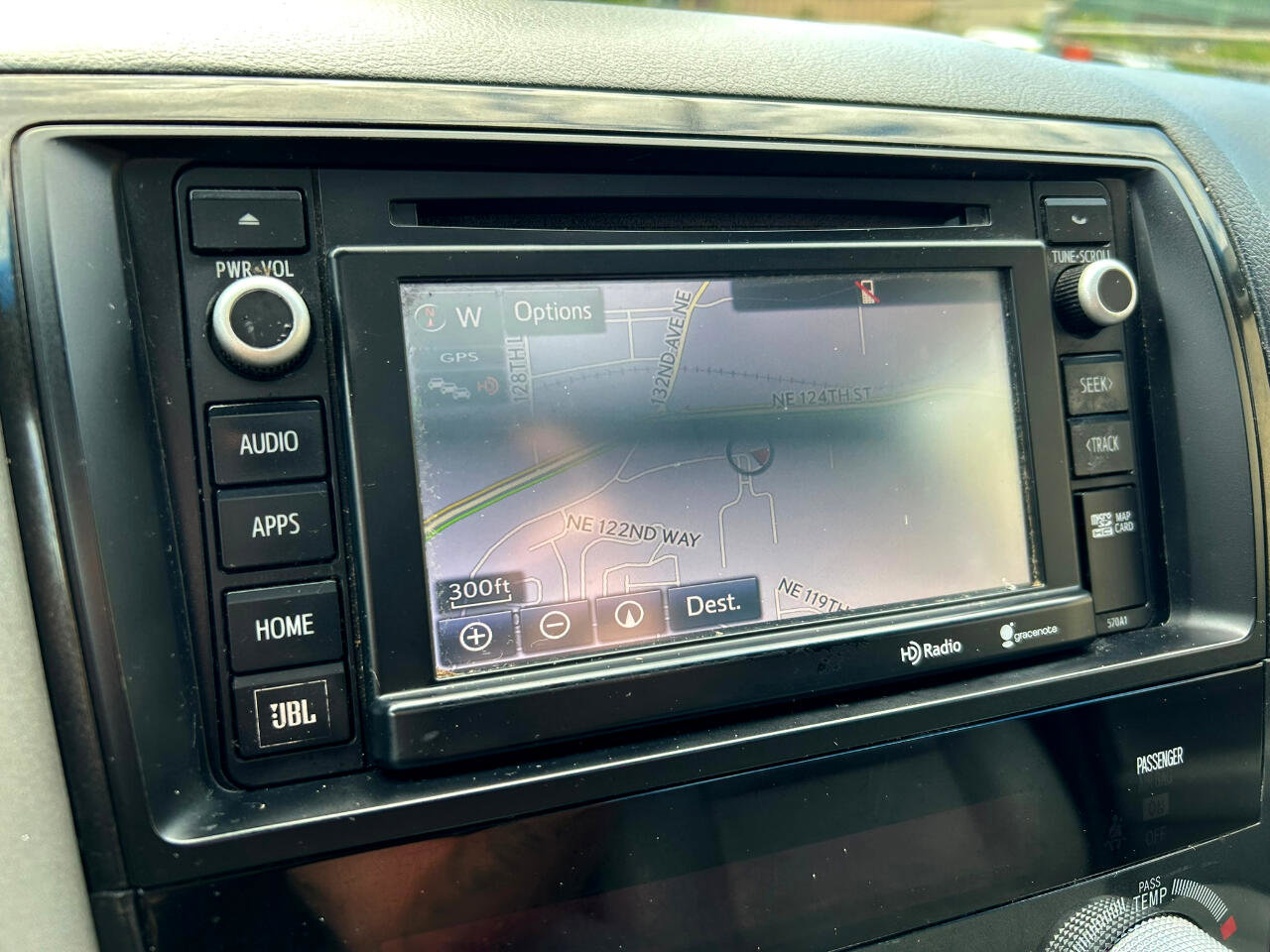 Used 2014 Toyota Sequoia Limited image 21