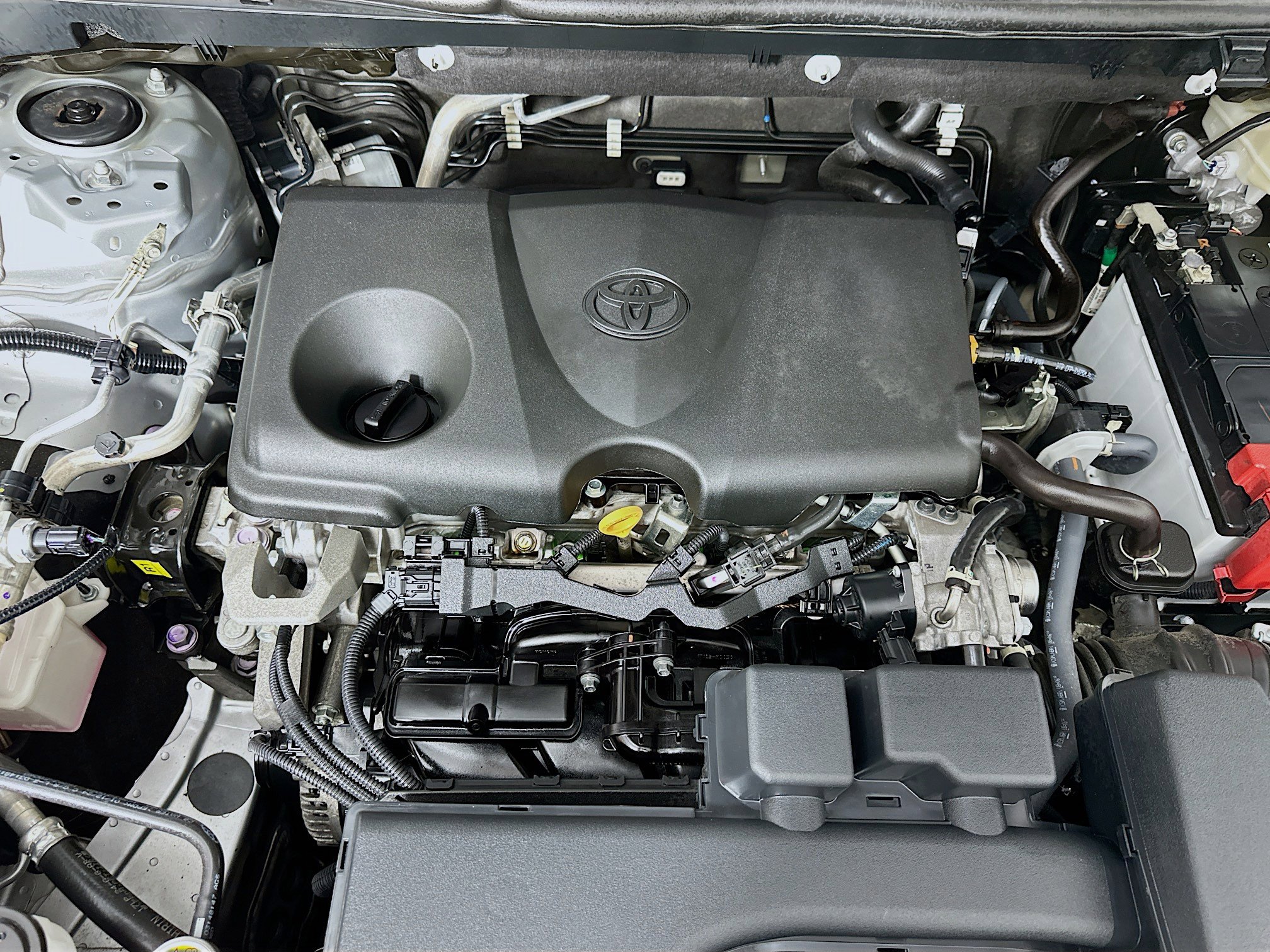 Used 2024 Toyota RAV4 XLE image 33