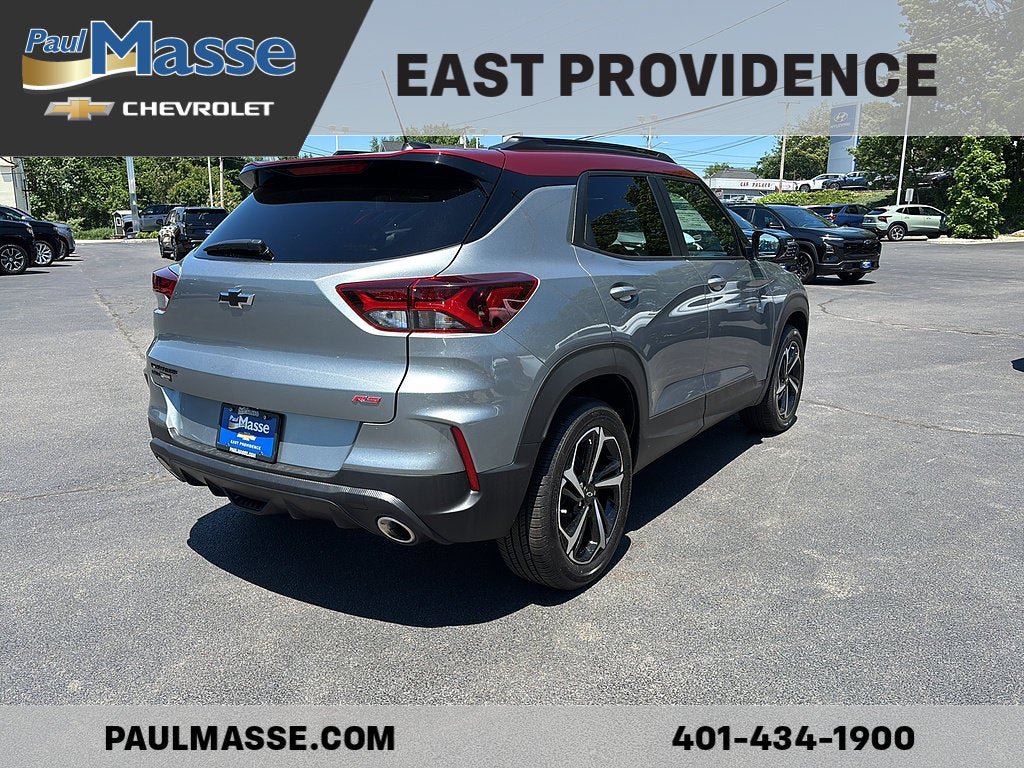 Used 2023 Chevrolet TrailBlazer RS w/ Sun and Liftgate Package AWD/4WD image 7