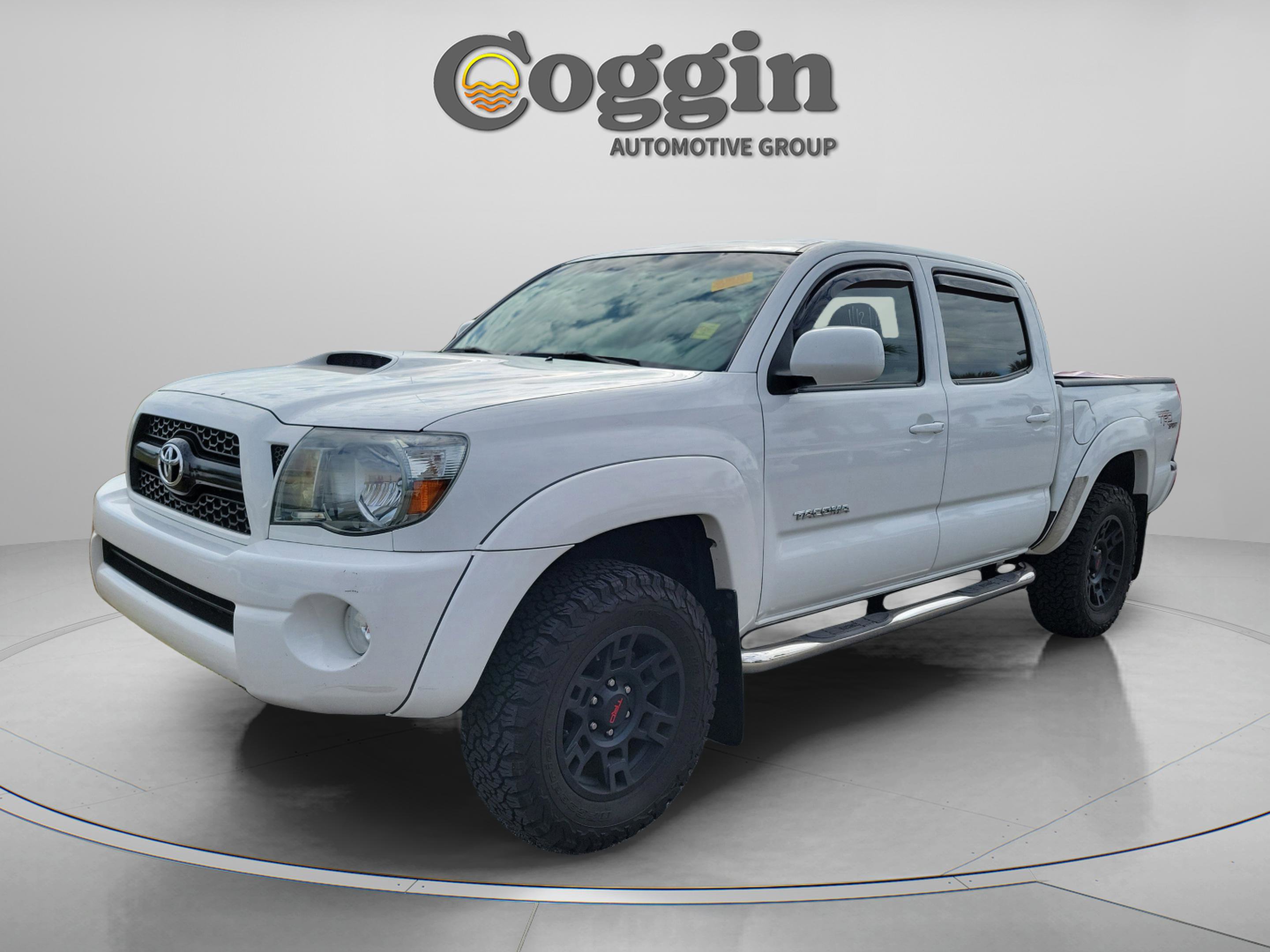 Used 2011 Toyota Tacoma PreRunner video 1