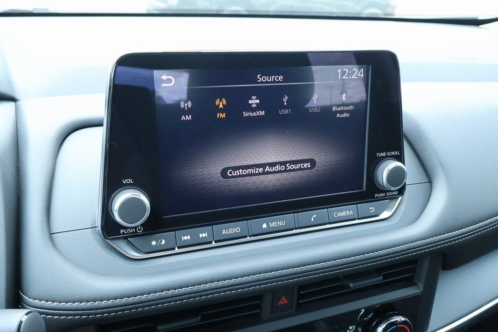 New 2026 Nissan Rogue S image 5