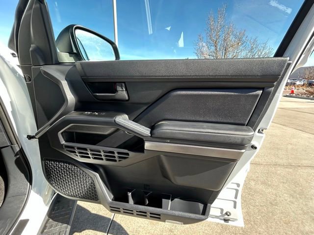 Used 2025 Toyota 4Runner SR5 image 28