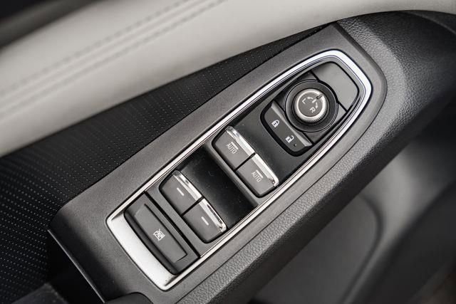 Used 2022 Subaru Ascent Limited image 41