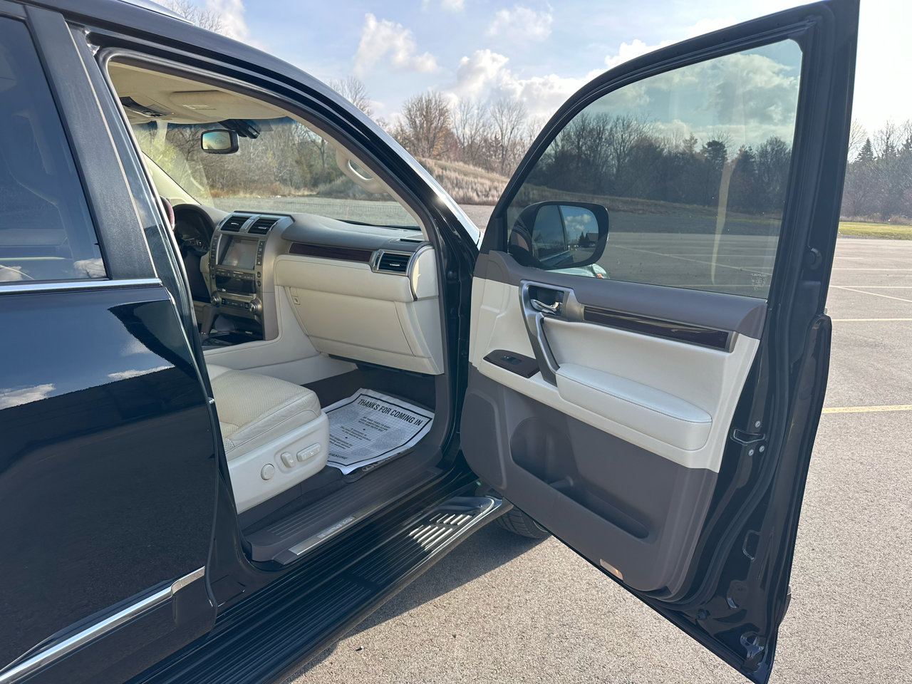 Used 2016 Lexus GX 460 Luxury image 28