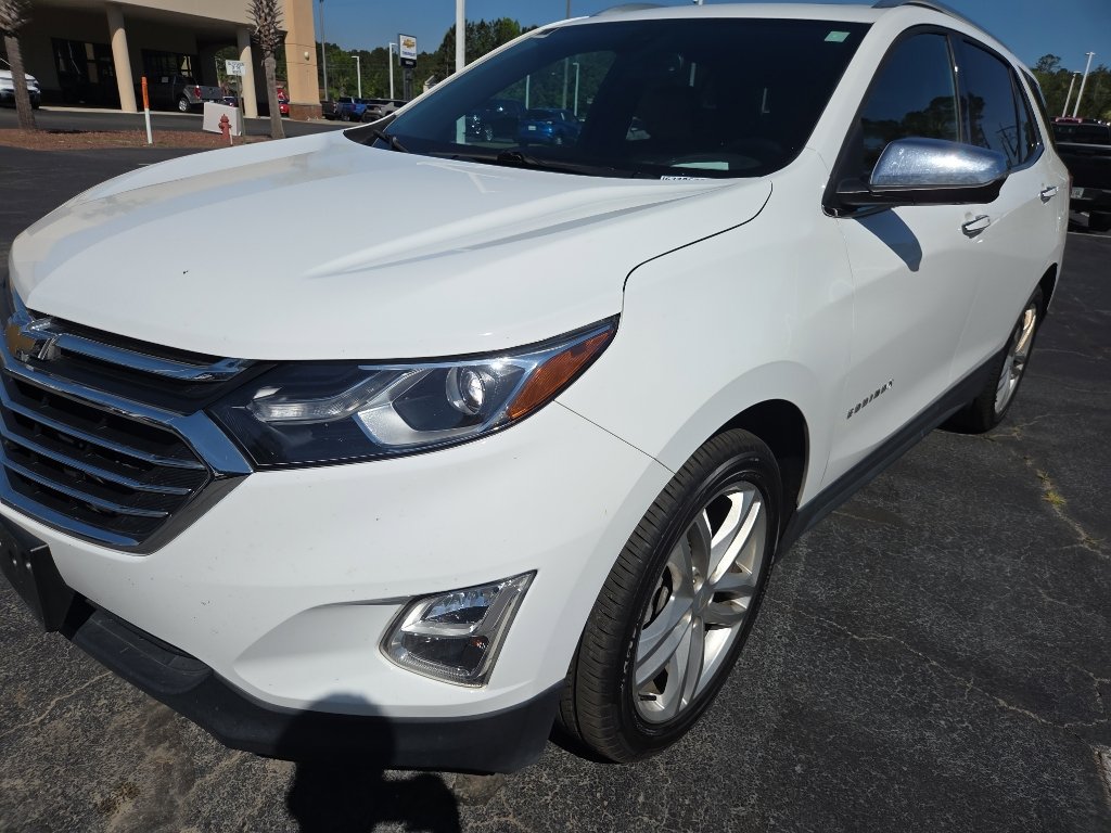 Used 2018 Chevrolet Equinox Premier image 1