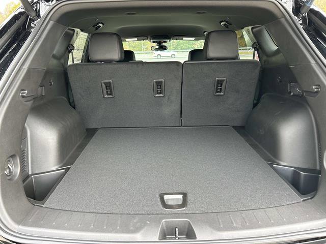 New 2025 Chevrolet Blazer RS w/ Enhanced Convenience Package image 16