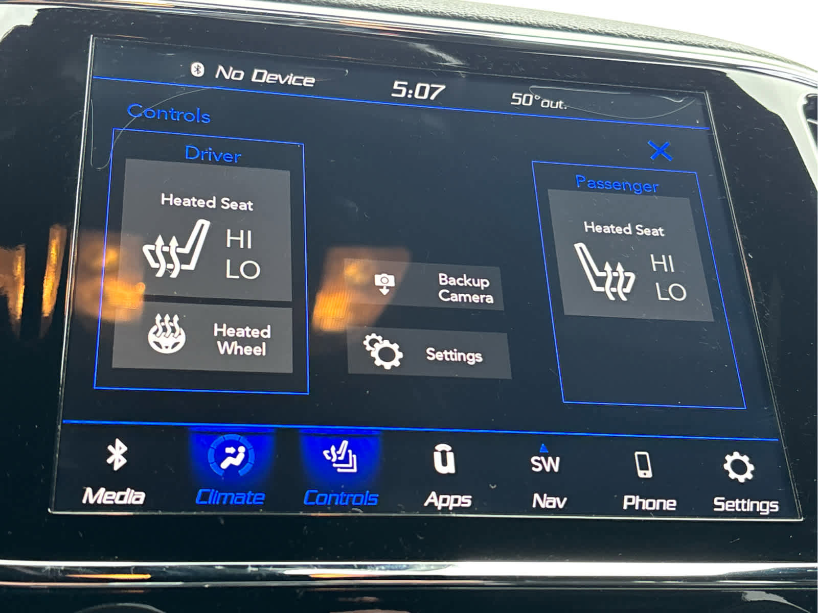 Used 2020 Jeep Grand Cherokee Laredo w/ Quick Order Package 2BN North image 13