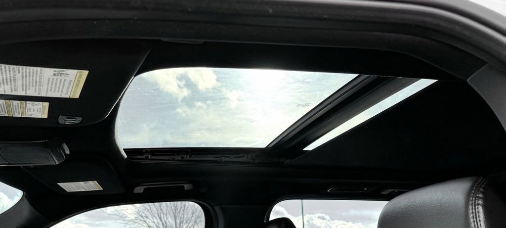 Used 2021 Ford Expedition XLT AWD/4WD image 17