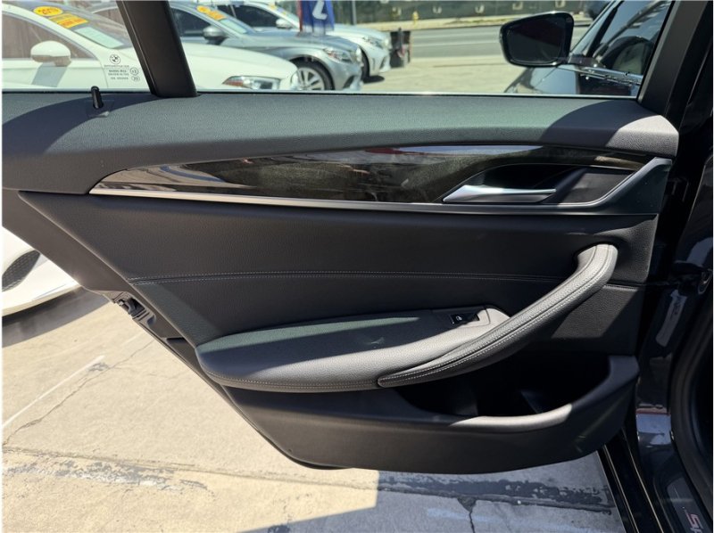 Used 2019 BMW 540i w/ Convenience Package RWD image 19