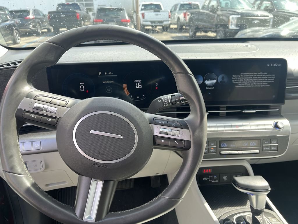 Used 2025 Hyundai Kona SEL AWD/4WD image 7