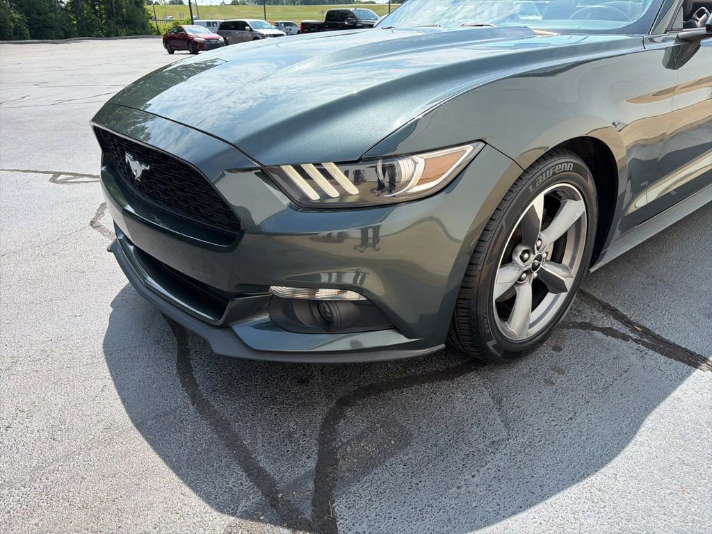 Used 2015 Ford Mustang Convertible w/ Equipment Group 051A RWD image 13