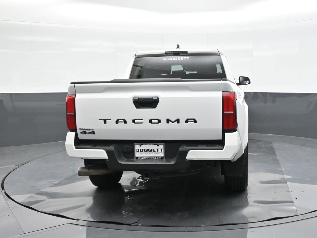 Used 2024 Toyota Tacoma TRD Sport image 11