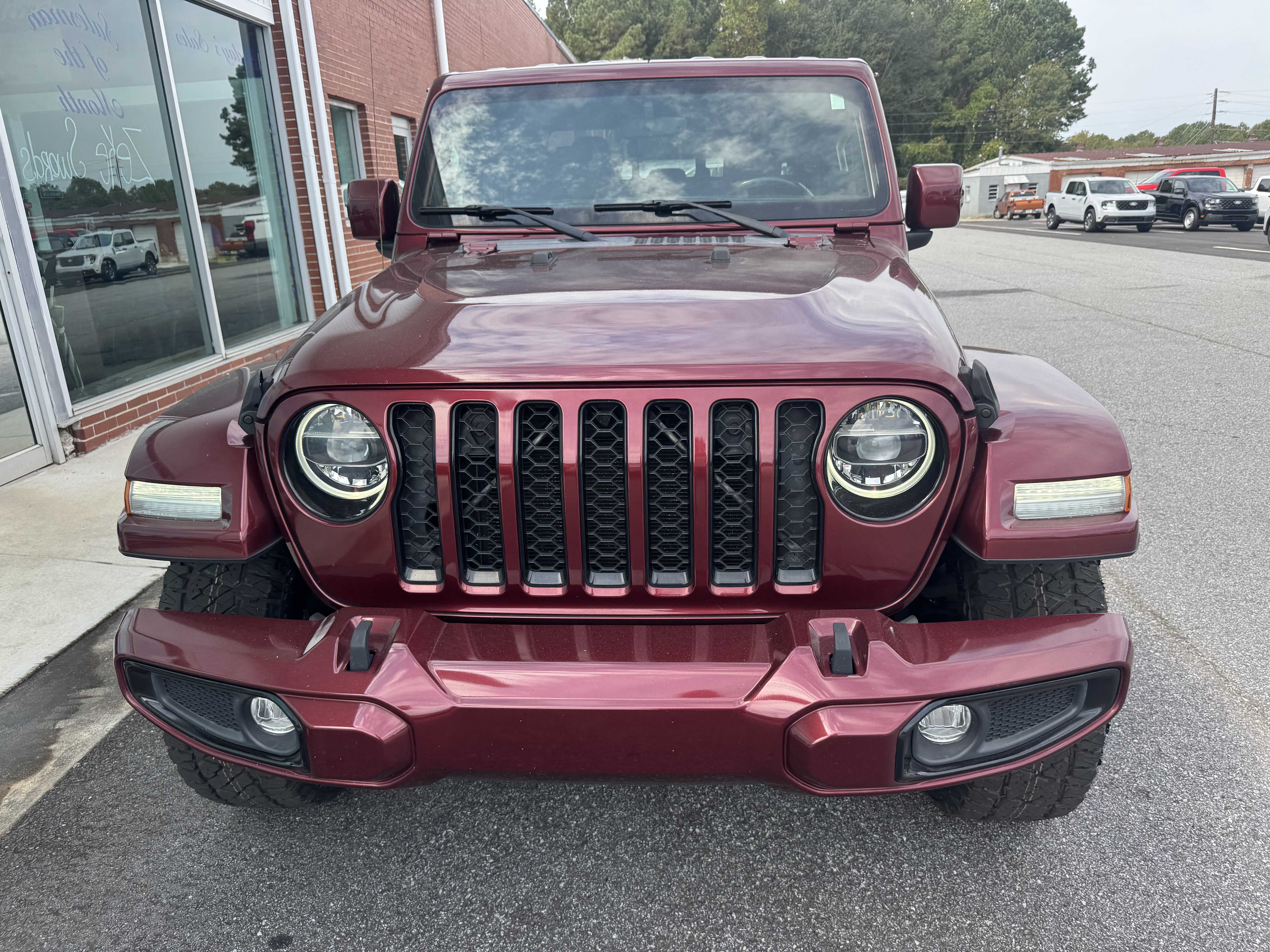 Used 2021 Jeep Gladiator Overland image 4