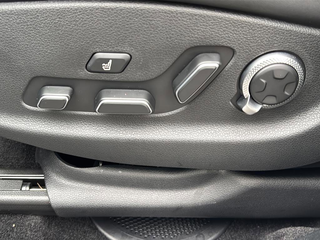 Certified 2026 Genesis GV70 3.5T Sport Prestige image 20