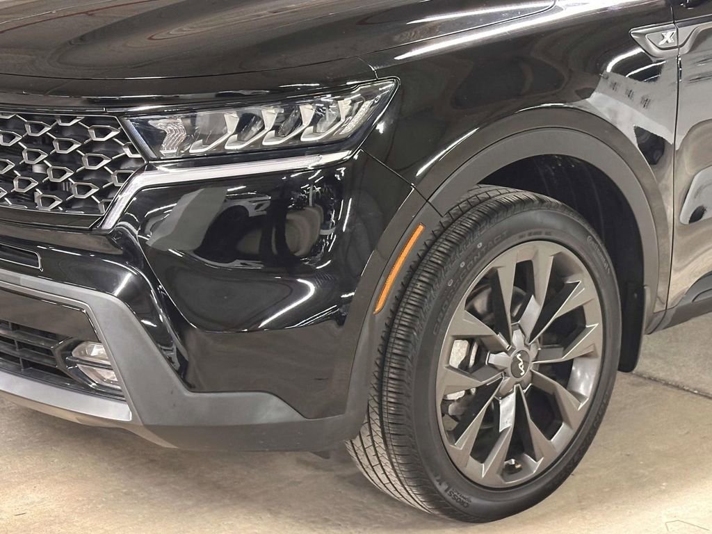 Used 2023 Kia Sorento X-Line EX image 10
