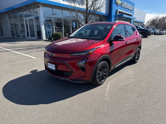 Used 2022 Chevrolet Bolt EUV Premier w/ Launch Edition image 2