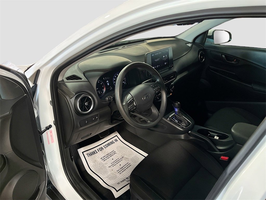 Used 2022 Hyundai Kona SEL image 9
