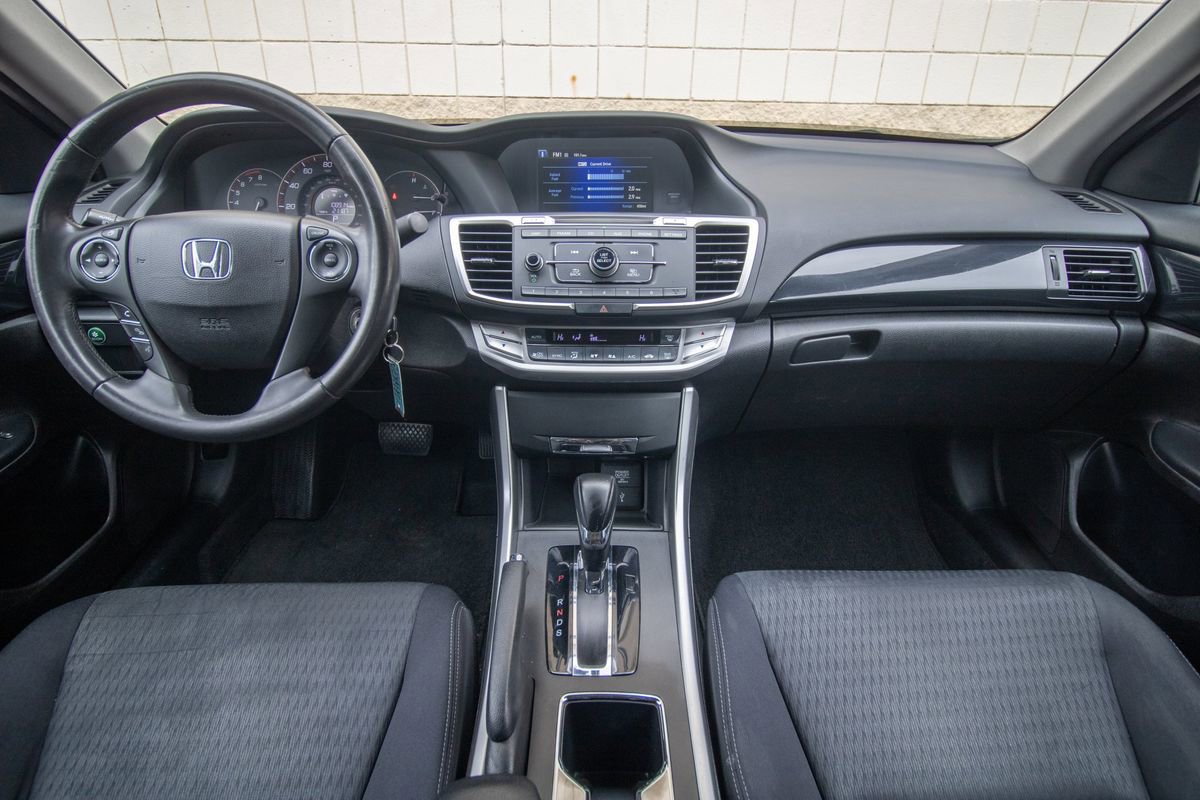 Used 2014 Honda Accord Sport image 32