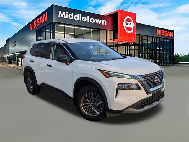 Used 2023 Nissan Rogue S AWD/4WD image 1