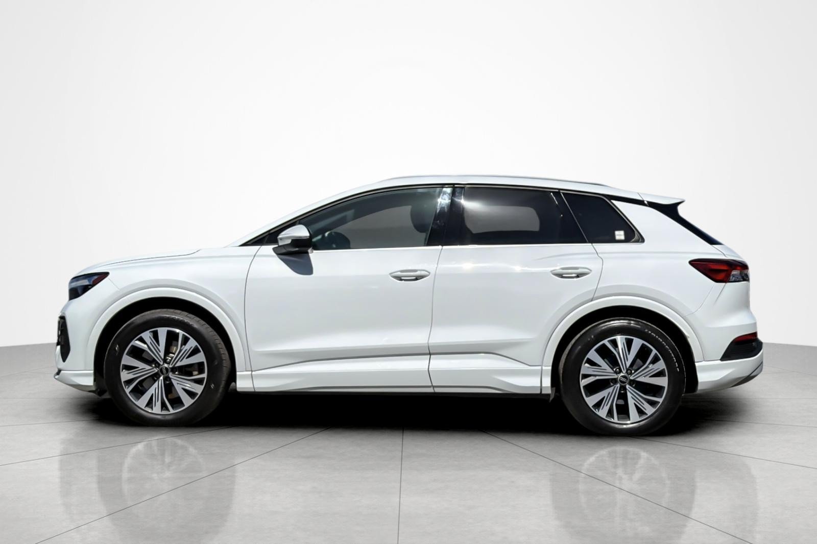 Certified 2023 Audi Q4 e-tron Premium w/ Convenience Package RWD video 2