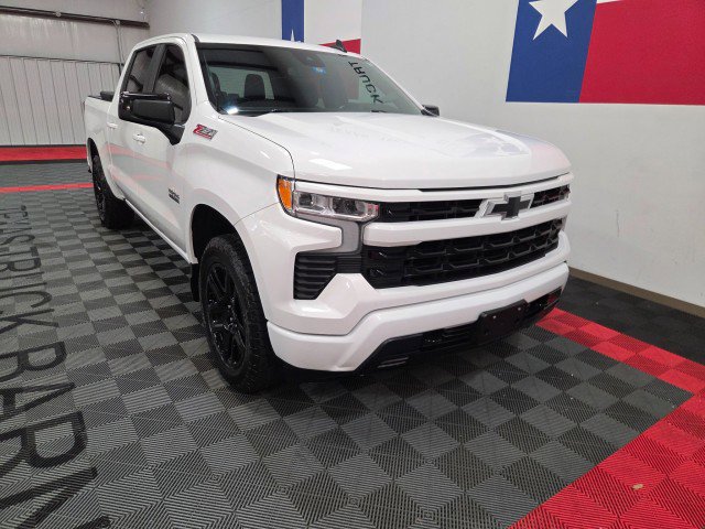 Used 2022 Chevrolet Silverado 1500 RST AWD/4WD image 17