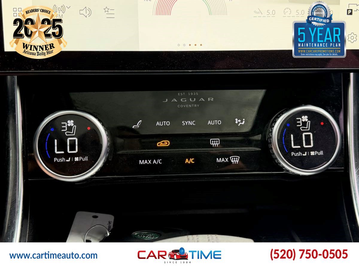 Used 2022 Jaguar XF SE RWD image 16