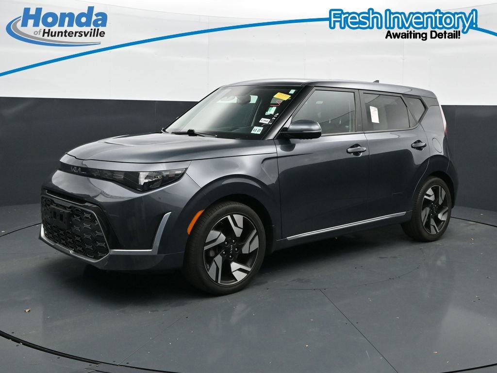 Used 2023 Kia Soul GT-Line FWD image 4