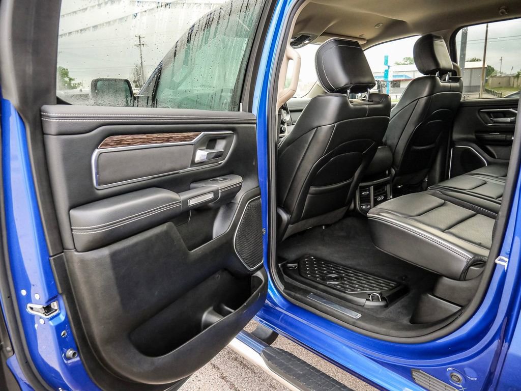 Used 2019 RAM 1500 Laramie image 26