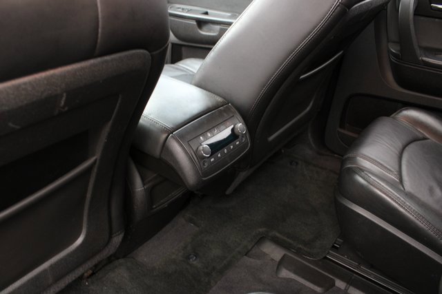 Used 2012 Chevrolet Traverse LT image 8